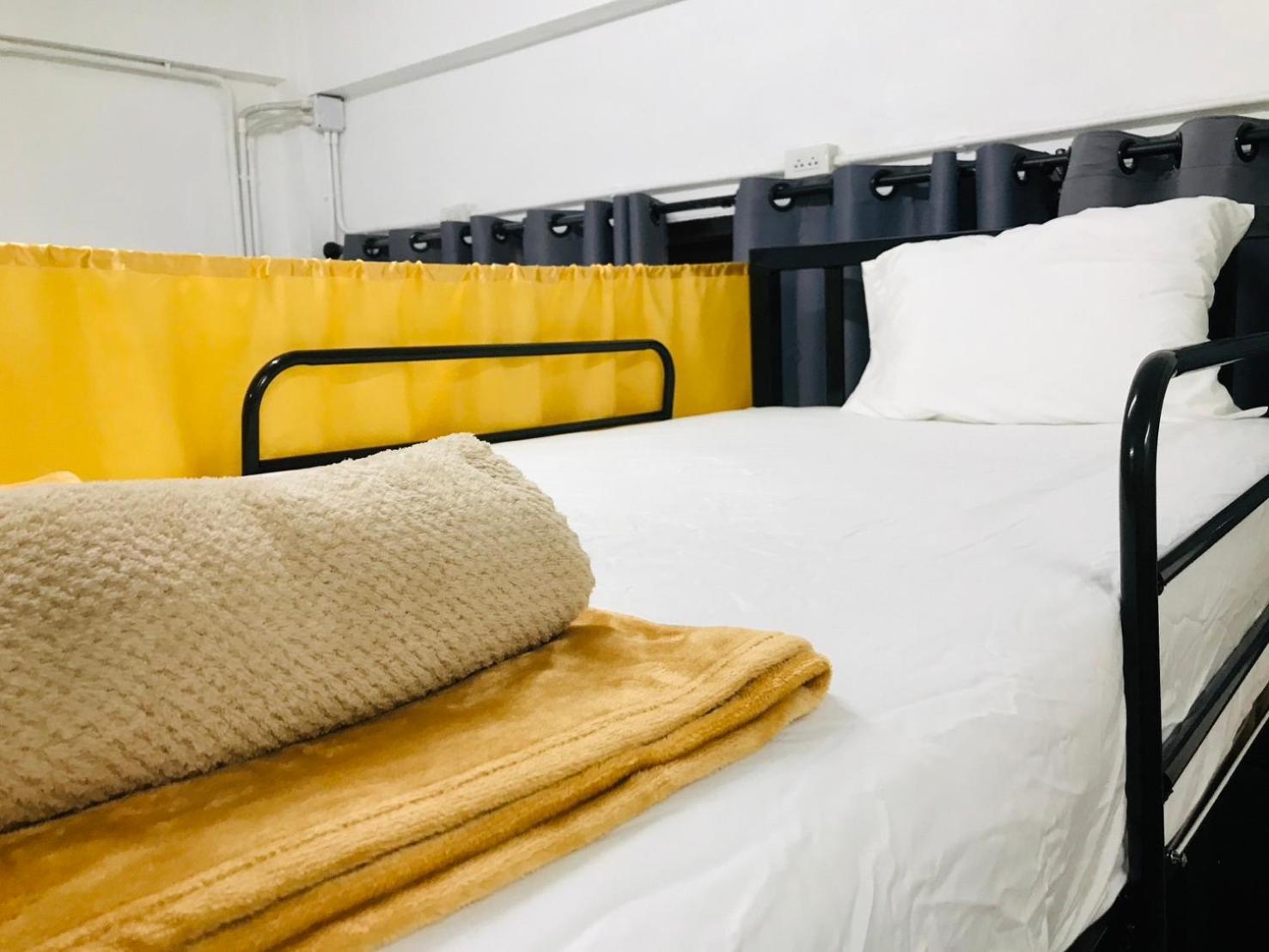 Silom Guesthouse Bangkok Extérieur photo